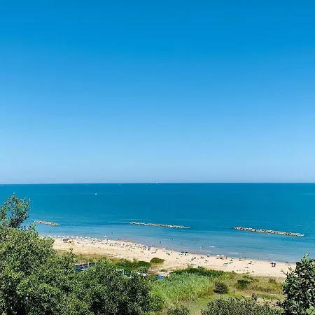 Abruzzodamare Amazing With Romantic Sea View アパート フランカヴィッラ・アル・マーレ