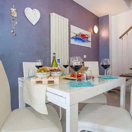 アパート Abruzzodamare Amazing With Romantic Sea View フランカヴィッラ・アル・マーレ