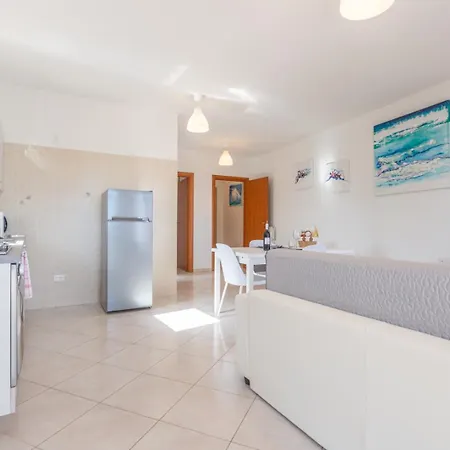 アパート Abruzzodamare Amazing With Romantic Sea View フランカヴィッラ・アル・マーレ